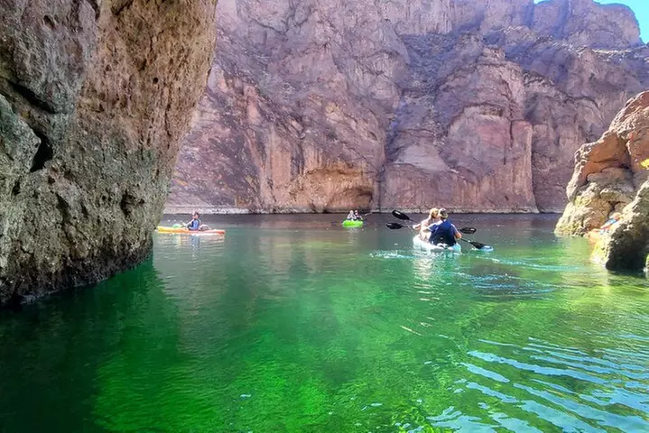 Emerald Cave Kayak Tour with Wildlife, Swim & Shuttle Option