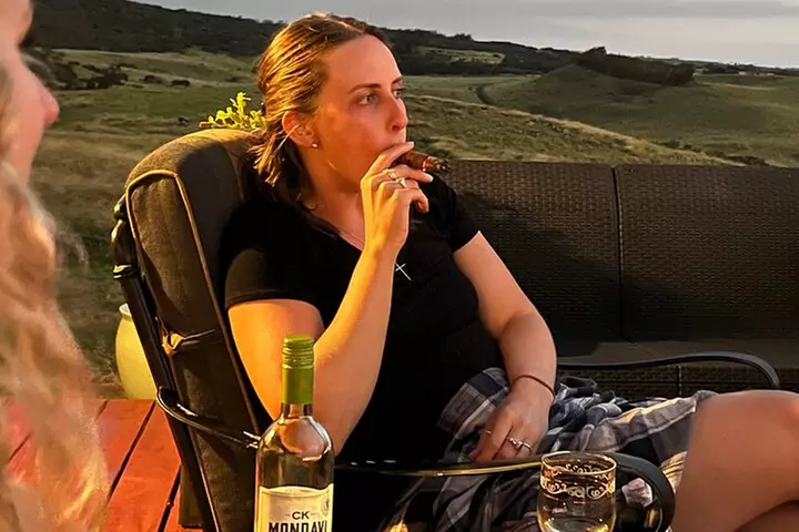 Enjoy Sunset with a Fine Cigar in Hawi