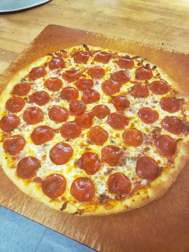 $15 For $30 Worth Of Pizza, Subs & More For Take-Out