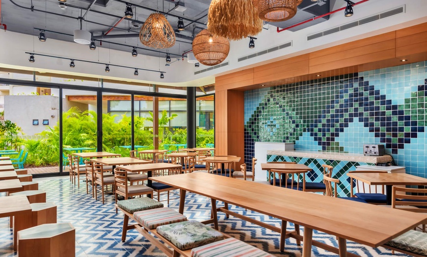 Image 9: ✈ MEXIKO | Tulum - Aloft Tulum 4*, 5 Nächte - Rooftop-Pool