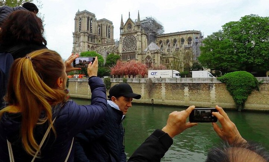 Image 3: Visite guidée professionnelle extérieure Notre-Dame