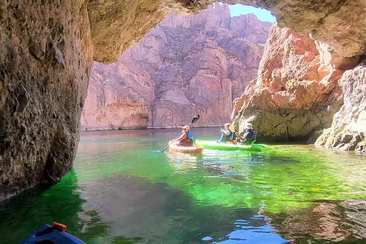 Emerald Cave Kayak Tour with Wildlife, Swim & Shuttle Option