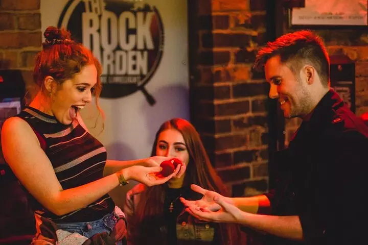 Intimate Magic Show on the Hollywood Walk of Fame