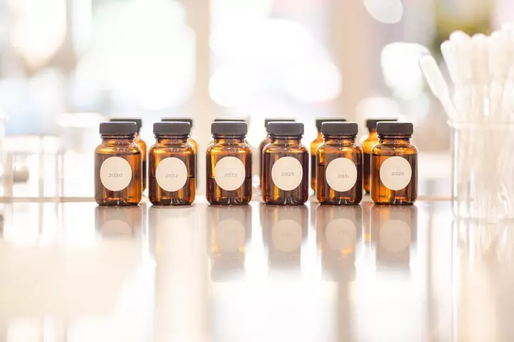 Create a Custom Perfume or Cologne in Charleston, SC: Mix & Match
