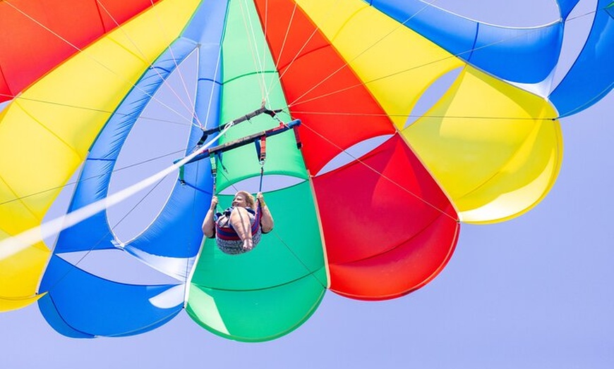 Image 10: Parasailing Experience departing Cavill Ave, Surfers Paradise