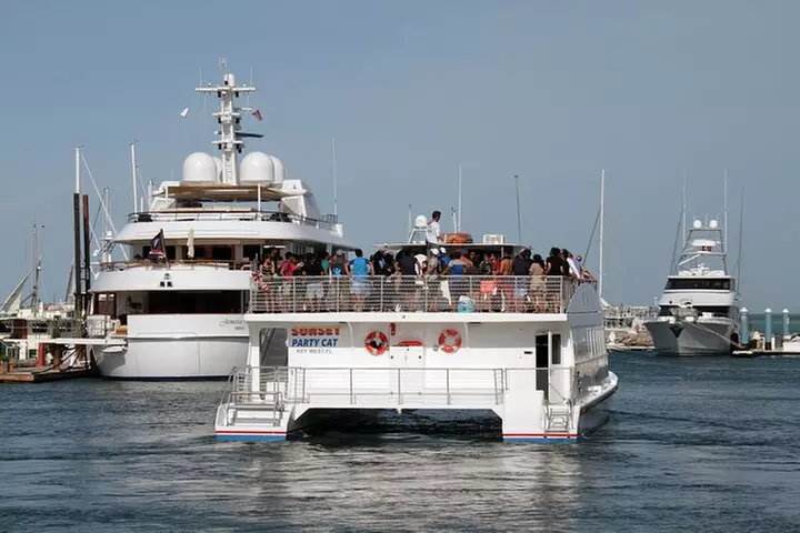 Key West: Sunset Sail Full Bar, Live Music & Dinner & Early Morning...