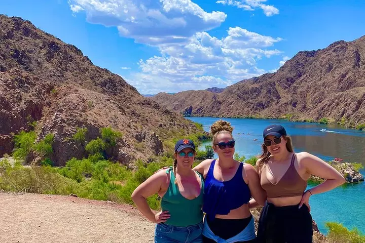 Emerald Cave Kayaking Tour from Las Vegas, Best Dam 1/2 Day Trip