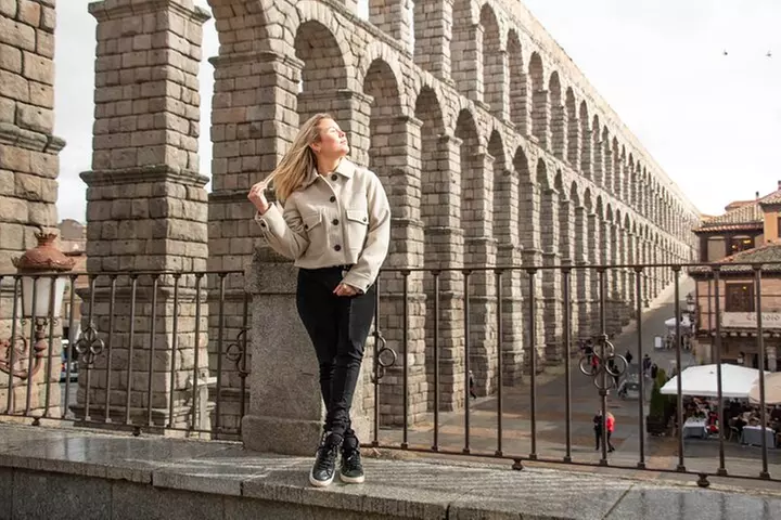 Tour Toledo y Segovia con Catedral y Alcázar Entradas y almuerzo