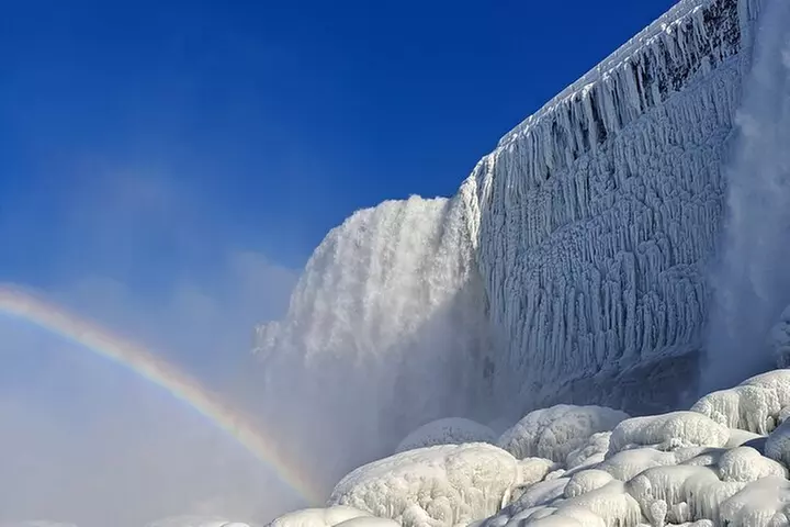 3-Hour 30-Minute Private Guided Tour in Niagara Falls - Second Medium