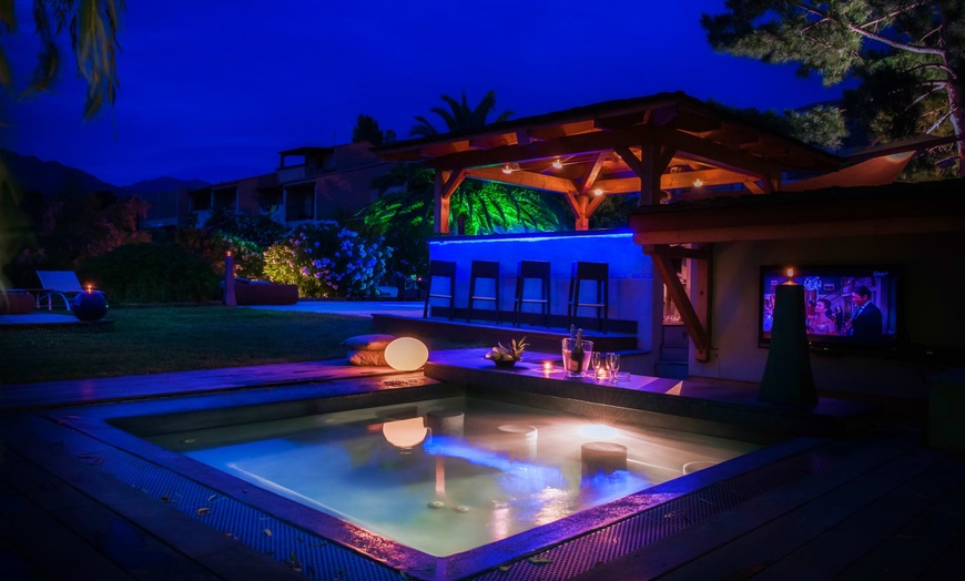 Image 12: ✈ CORSE | Propriano - Hôtel Bartaccia 4*, 2 nuit - Vue panoramique