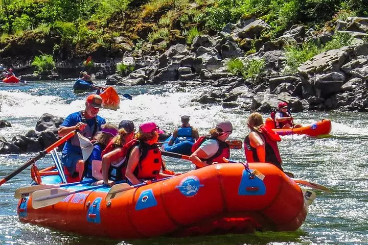 Rogue River Hellgate Canyon AM Half-Day Trip