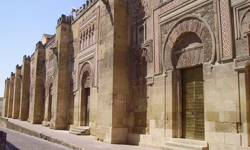 Image 2: Recorrido histórico por la Gran Mezquita-Catedral de Córdoba