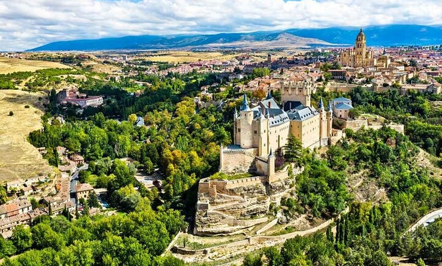 Image 3: Entrada Segovia Alcázar de Segovia