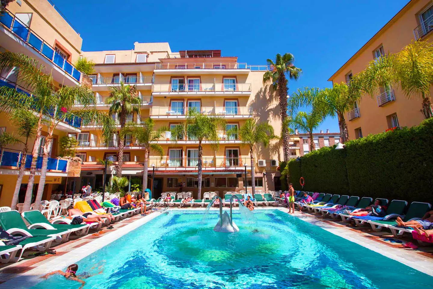 ✈ COSTA BRAVA | Lloret de Mar - Hotel Cleopatra Spa 4*, 2 Nächte - ...