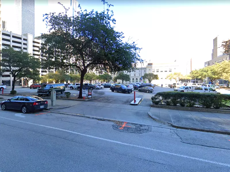 Parking at Lot 1535 - 1215 Walker St. Lot