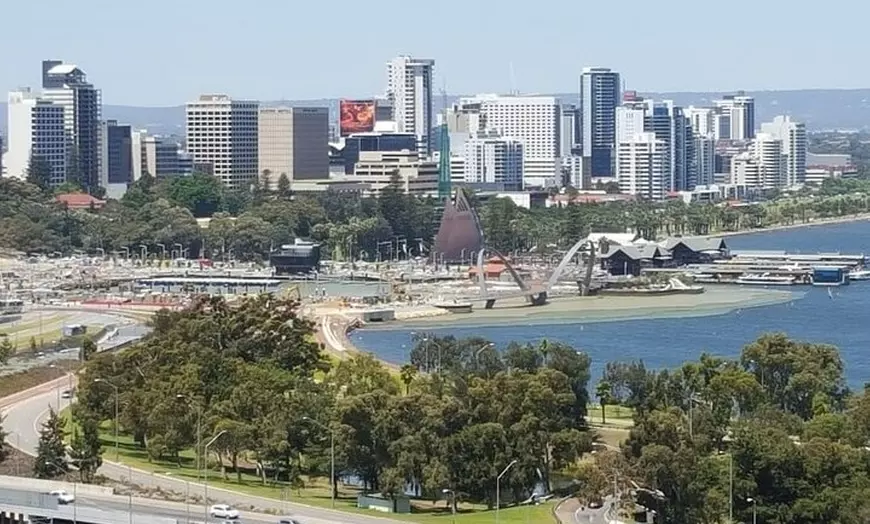 Image 3: Private One Day Perth Tour