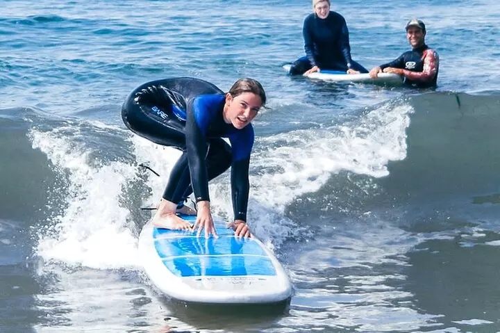 Surfing Lesson in Santa Barbara (2 Hours)