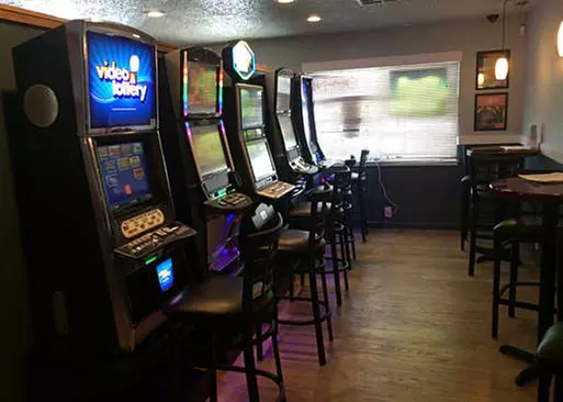 5% Cash Back at Coasters Brew Pub
