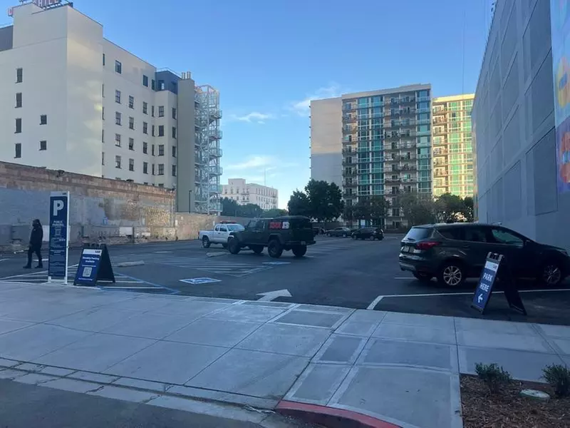 Parking at 8th & Broadway N. Lot