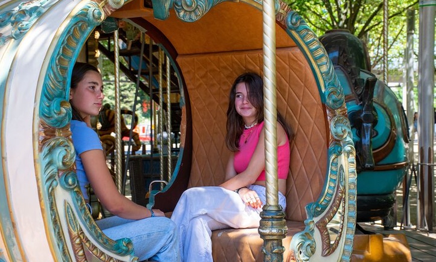 Image 4: Visite personnalisée en famille à Paris : journée adaptée aux enfan...