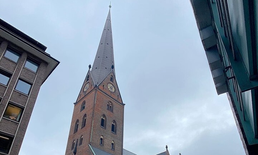 Image 8: Hamburg Interaktive Stadtführung