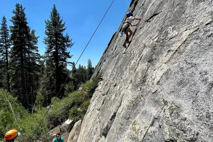 Beginner Rock Climbing Course in Bear Valley - Second Medium