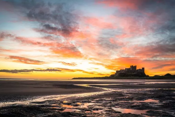 Coastal Kingdoms Day Tour Lindisfarne and Bamburgh Castle - Primary Image