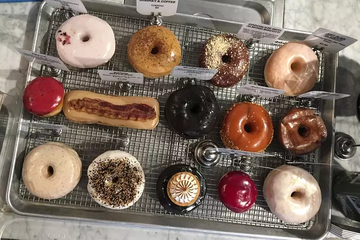 Delicious Donuts in Union Square: New York's Sweetest City Tour