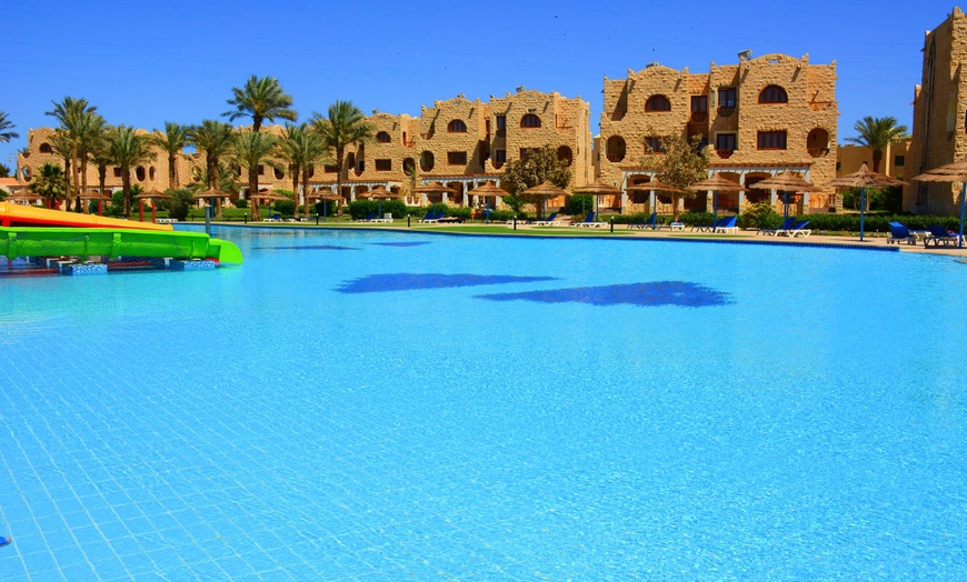 Image 2: ✈ EGYPTE | Hurghada - Royal Lagoons Aqua Park Resort & Spa 5* - Pis...