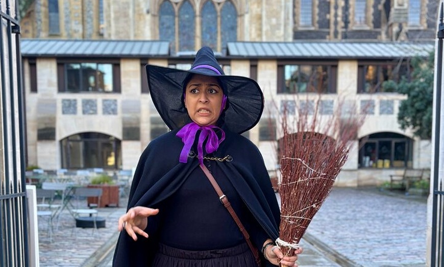 Image 3: London Witches and History Walking Tour