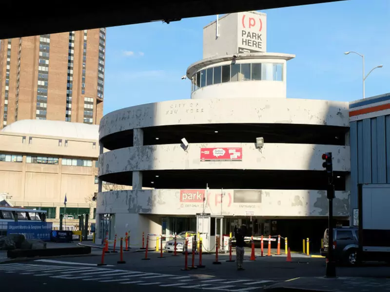 Parking at (SP+) - Skyport Garage - Primary Image