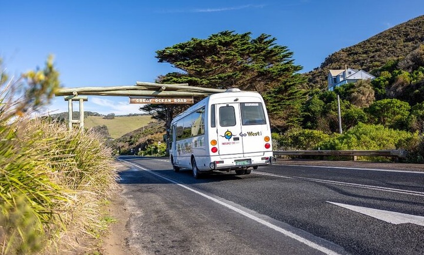 Image 2: Great Ocean Road Sunset Tour from Melbourne