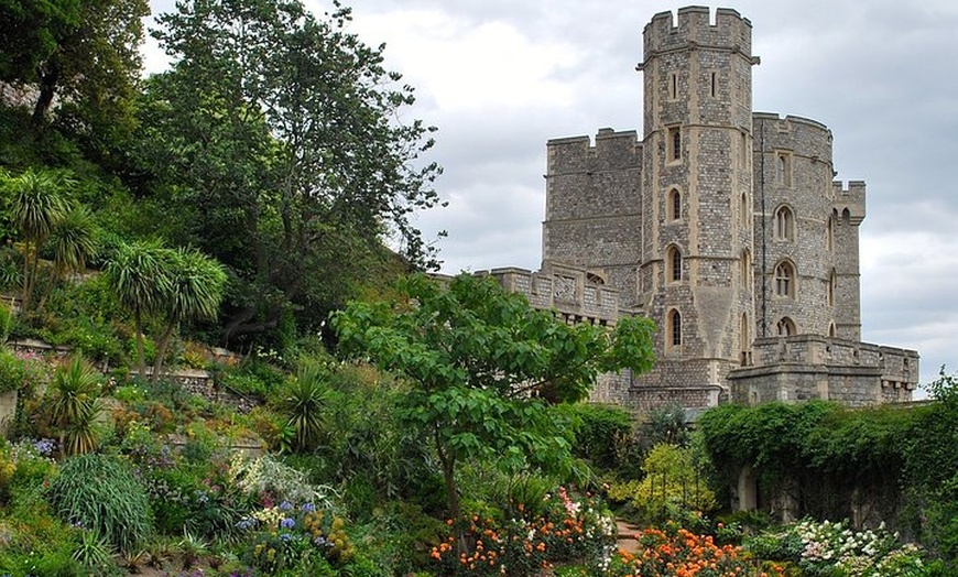 Image 8: Royal Windsor Castle Private Tour with pass