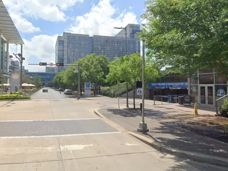 Parking at Avenida Central Garage - Primary Image
