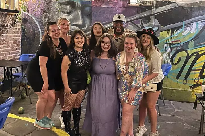 Ghost Tour and Haunted Pub Crawl Party