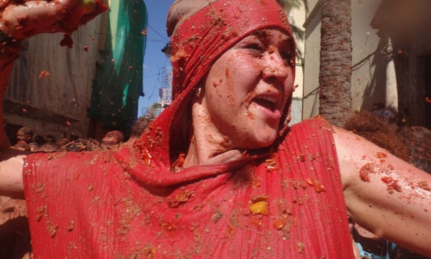 Image 3: Excursión de un día a La Tomatina desde Barcelona