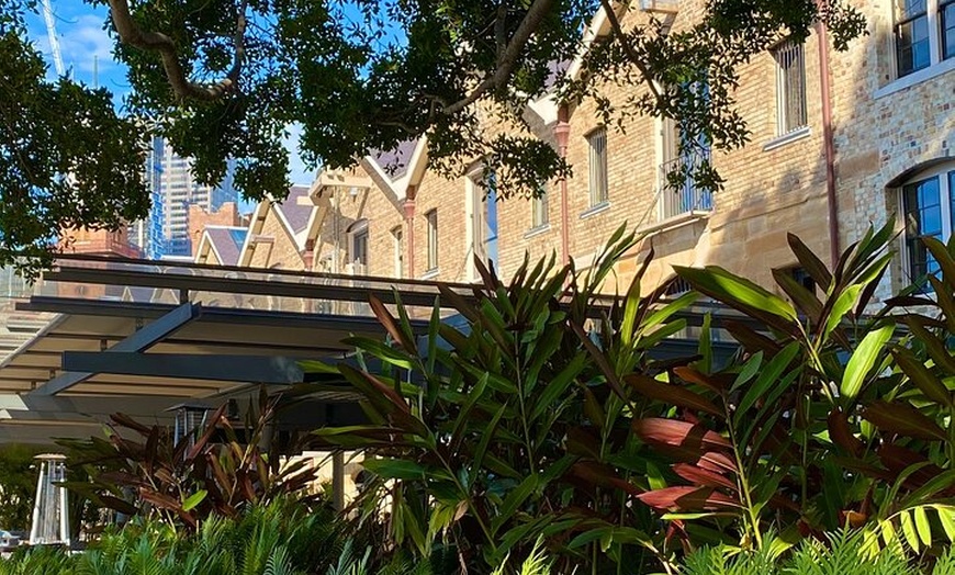 Image 9: Sydney: PRIVATE City Highlights & Ocean Front Luxe Tour (4h)