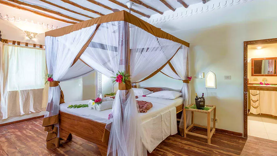 ✈ SANSIBAR | Paje - Hakuna Majiwe Beach Lodge 4*, 5 Nächte - Kosten...