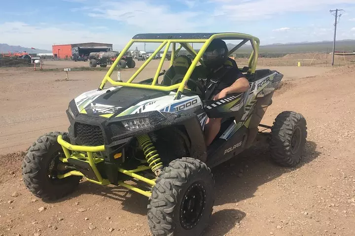 Off Road Racing: 7 Laps