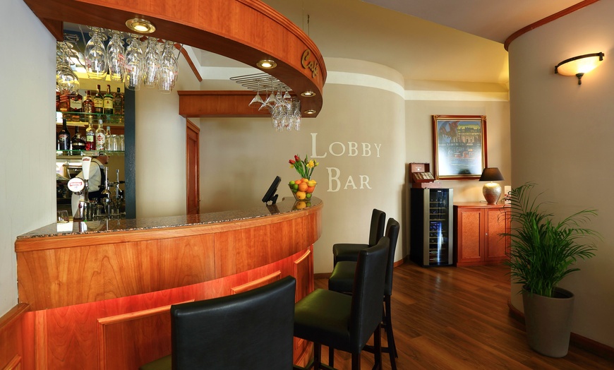 Image 10: ✈ RÉPUBLIQUE TCHÈQUE | Prague - Belvedere Hotel Prague 4* - City break