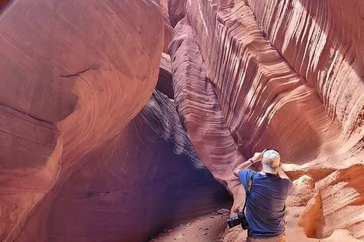 Peek-A-Boo Slot Canyon Tour UTV Adventure (Private)