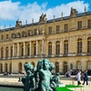 Image 1: Billet Versailles Palace Paris Trianon Estate Gardens