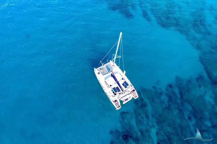 3 Hour Luxury Private Sailing Catamaran for 7-12 People