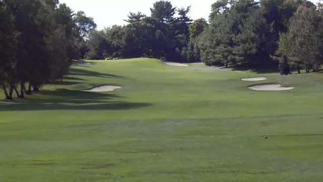 Online Booking - Round of Golf at Maple Moor Golf Course - Primary Image