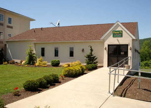 5% Cash Back at Pappy T's Pub & Lounge