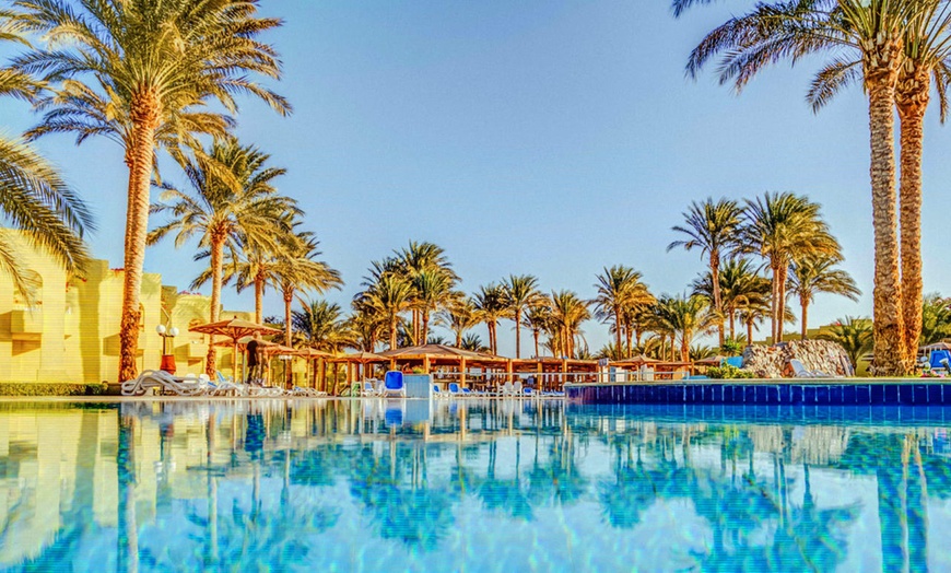 Image 1: ✈ EGYPT | Hurghada - Palm Beach Resort 4* - All-inclusive