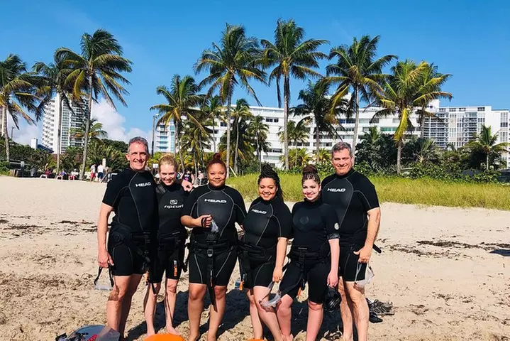 90-Minute Snorkel & Seabob Underwater Guided Reef Tour in Fort Laud...