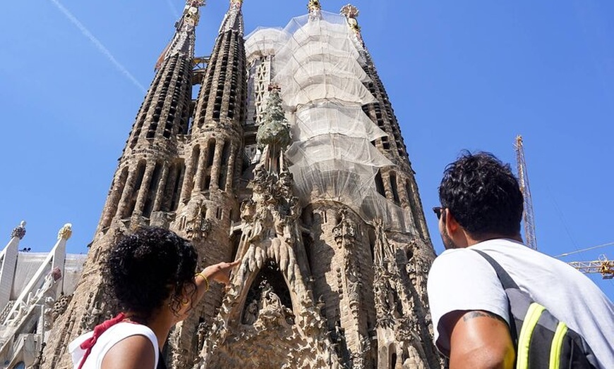 Image 12: Recorrido guiado rápido por la Sagrada Familia