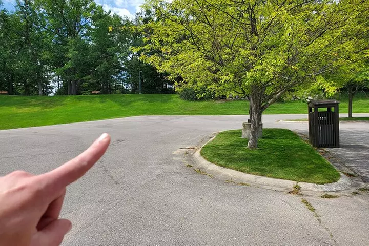 5-Hour Traverse City Wine Tour: 4 Wineries on Old Mission Peninsula