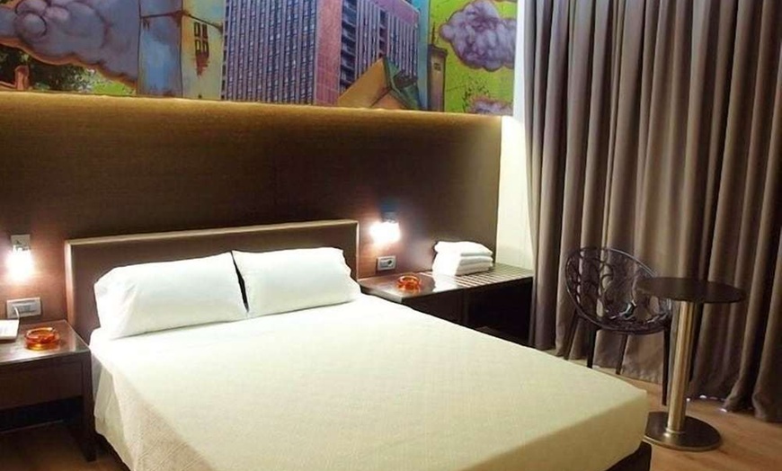 Image 3: ✈ ATHENE EN OMGEVING | Athene - Athens City Hotel 3*, 2 nachten - C...